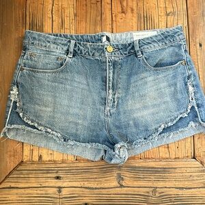 Banjara shorts size 29